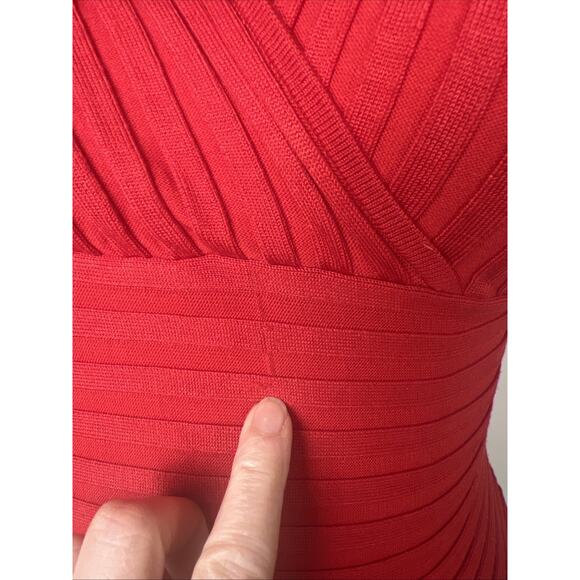 Sculpture Silk Women’s Red Pullover V Neck Medium Sexy Y2K Flattering - Picture 5 of 7